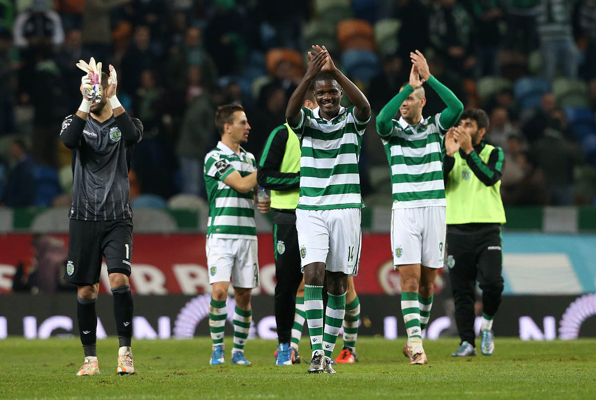 德国队备战比赛，各方期待队员表现出色