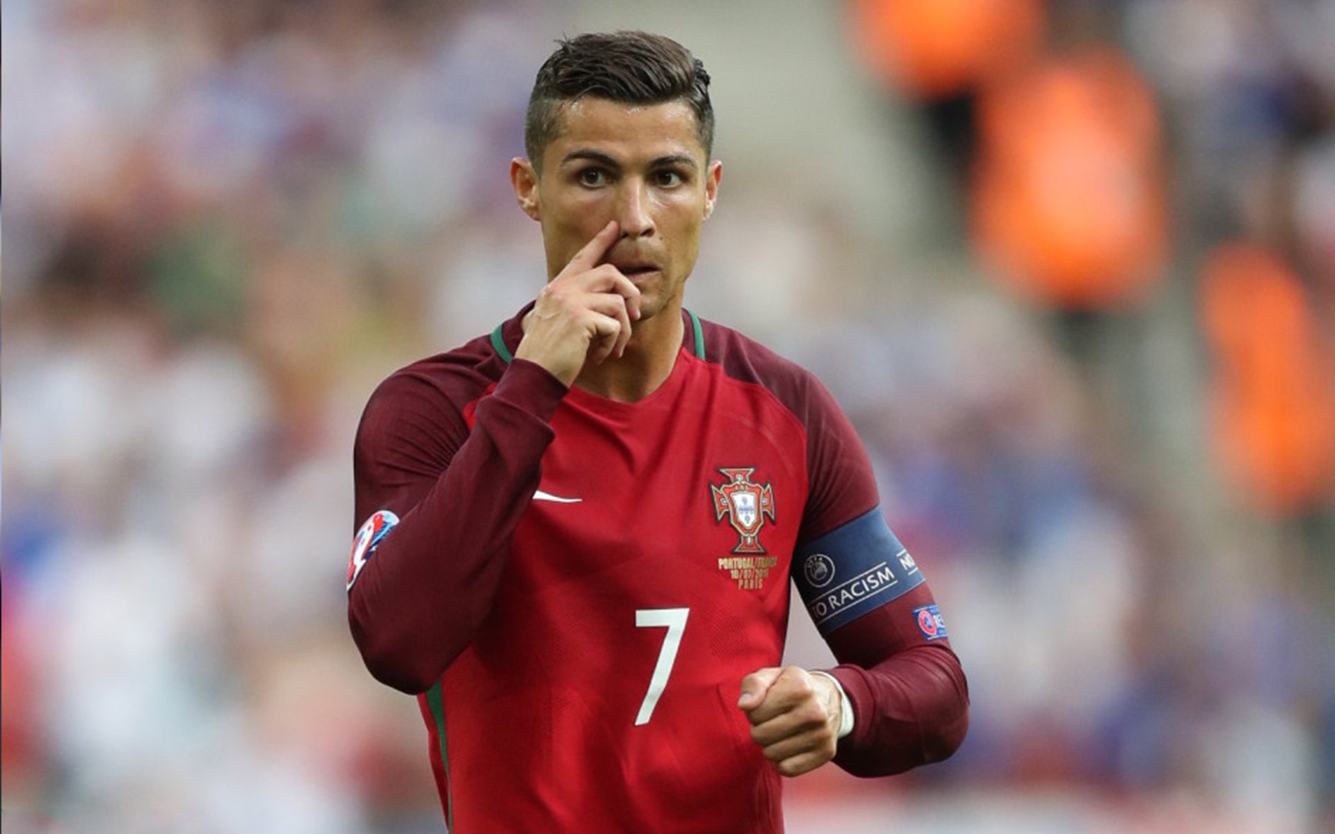 欧冠决赛之夜,德罗赞赛后评分拉满,一场被重新定义的完美演出